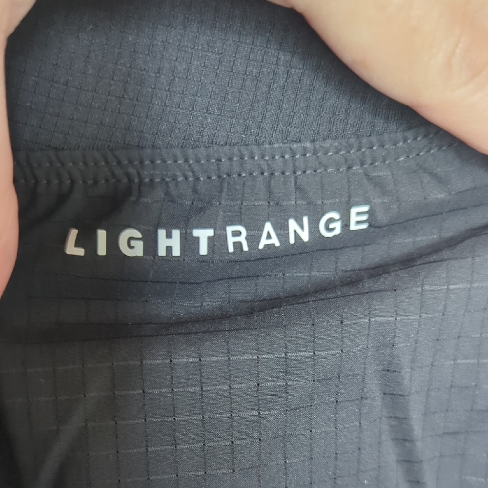 The North Face Women's Black Athletic Shorts - Picture 10 of 12